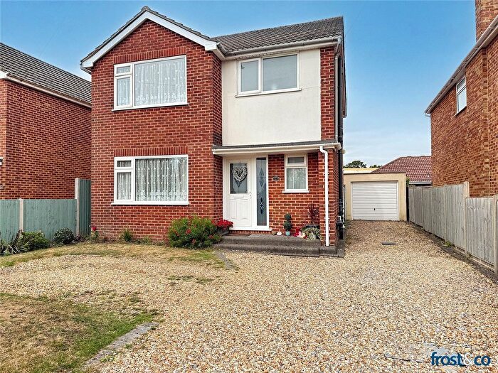 3 Bedroom Detached House For Sale In Rossmore Road, Poole, Dorset, BH12