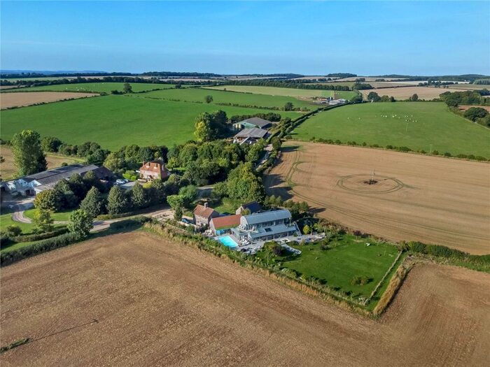 8 Bedroom Detached House For Sale In Stoke Charity, Winchester, SO21