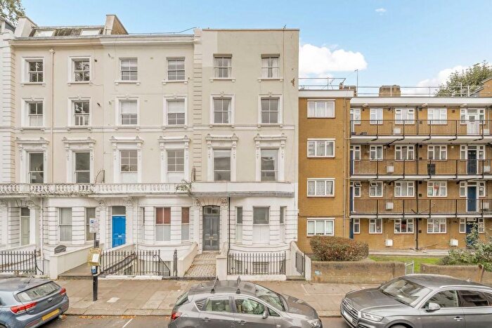 2 Bedroom Flat For Sale In Tavistock Road, Notting Hill, W11