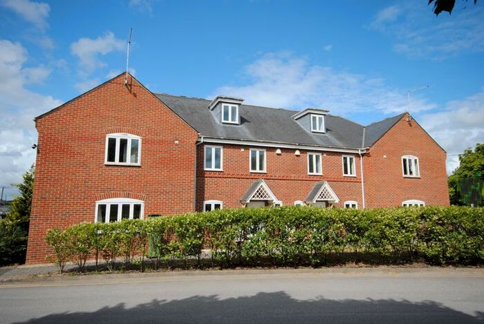 4 Bedroom Terraced House For Sale In Prince Of Wales Terrace, Challow, Faringdon, SN7