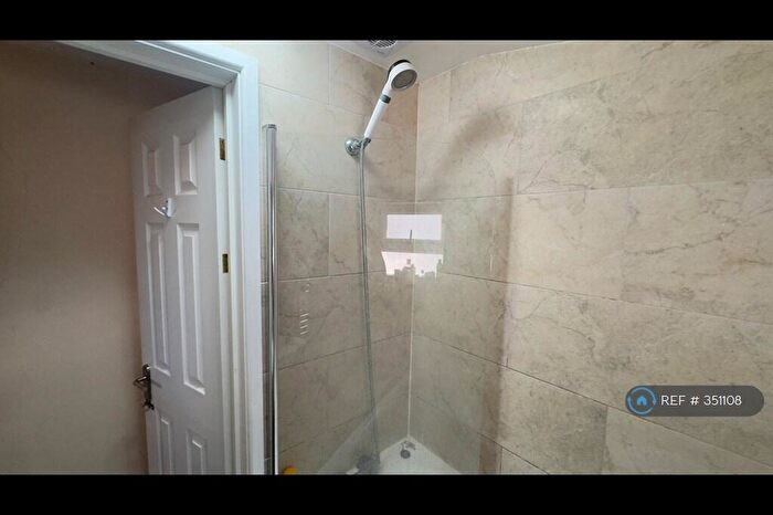 4 Bedroom Terraced House To Rent In Forest Gate, Forest Gate, E7