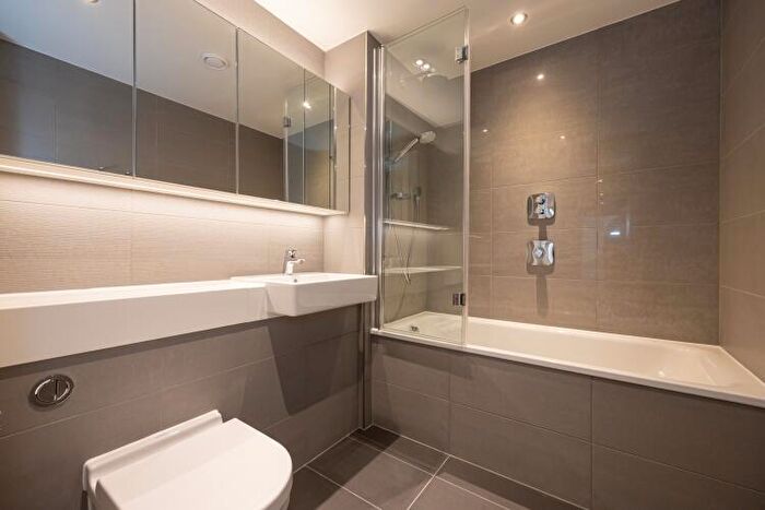 2 Bedroom Apartment To Rent In Manchester New Square Whitworth Street Manchest, M1