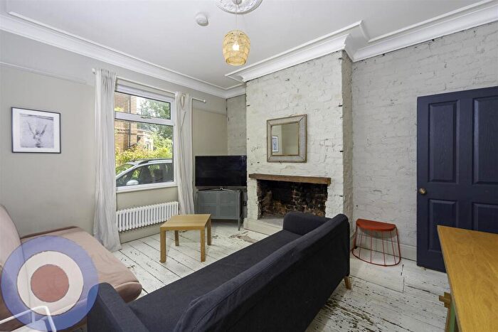 8 Bedroom House To Rent In Cape Street Manchester, M20