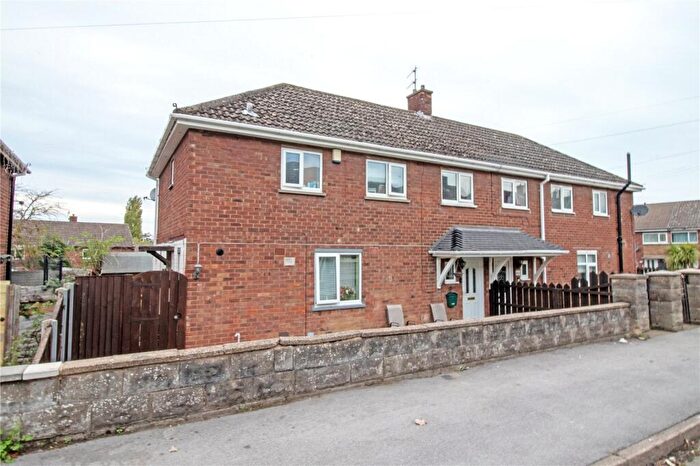 3 Bedroom Semi-Detached House For Sale In Searby Road, Scunthorpe, Lincolnshire, DN17