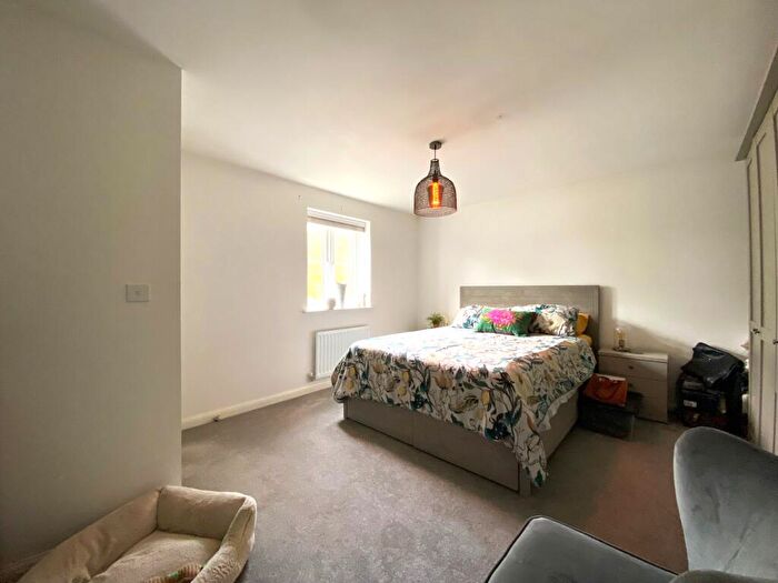 3 Bedroom Detached Bungalow To Rent In Holloway Lane, Witney, Oxfordshire, OX29