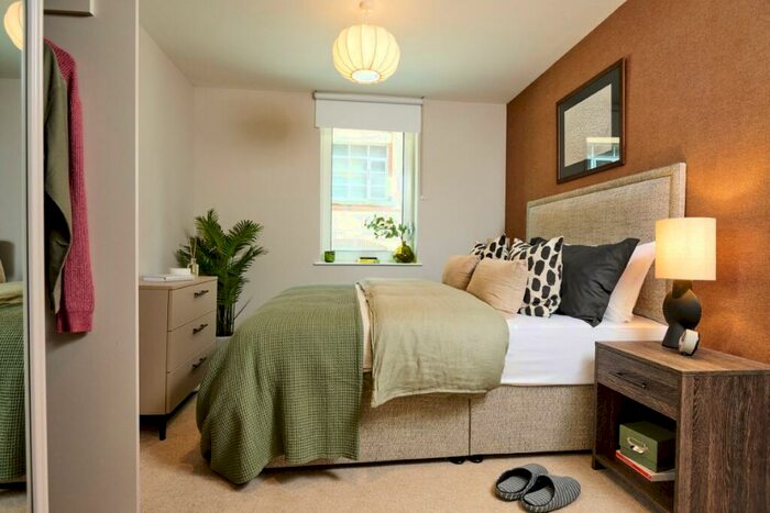 2 Bedroom Apartment To Rent In Tilt Works Sheffield, S3