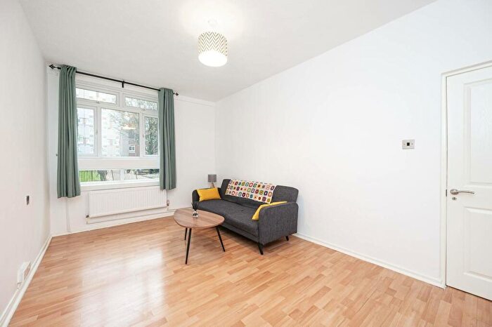 1 Bedroom Flat For Sale In Diss Street, Columbia Road, London, E2