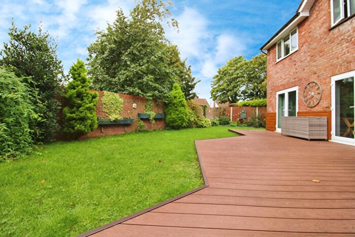 4 Bedroom Detached House For Sale In Grimson Close, Sully, Penarth, CF64