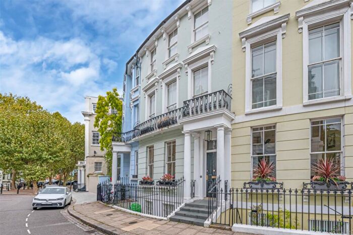 5 Bedroom Terraced House To Rent In Chalcot Crescent, London, NW1