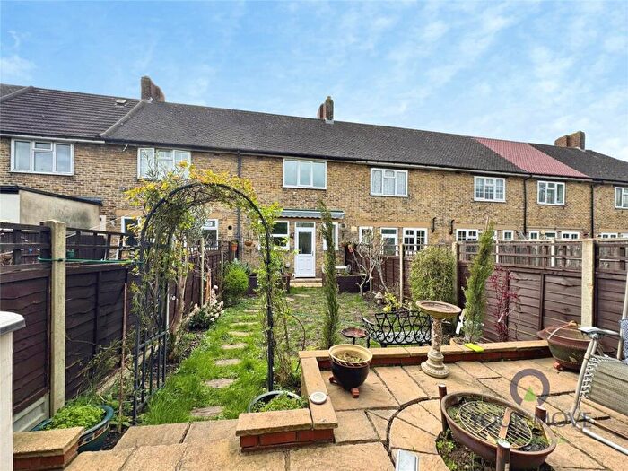 2 Bedroom Terraced House For Sale In Farmfield Road, Bromley, BR1