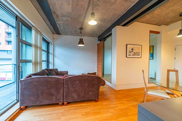 2 Bedroom Apartment For Sale In The Box Works, Worsley Street, Castlefield, Manchester, M15