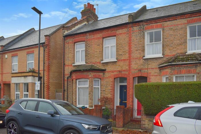 2 Bedroom Terraced House To Rent In Brook Road South, Brentford, TW8