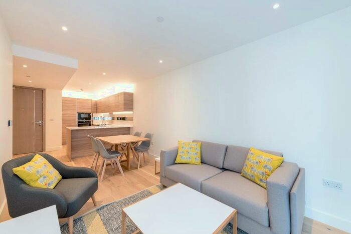 2 Bedroom Apartment To Rent In Deveraux House, Royal Arsenal Riverside, Woolwich, SE18