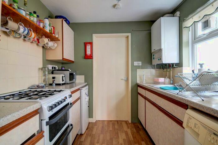 3 Bedroom Terraced House To Rent In St Leonards Avenue, Exeter, EX2