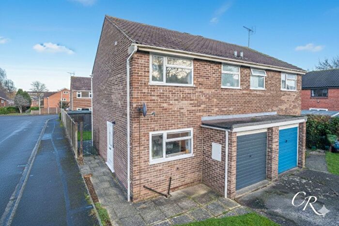 3 Bedroom Semi Detached House For Sale In Windyridge Gardens, Wymans Brook, GL50