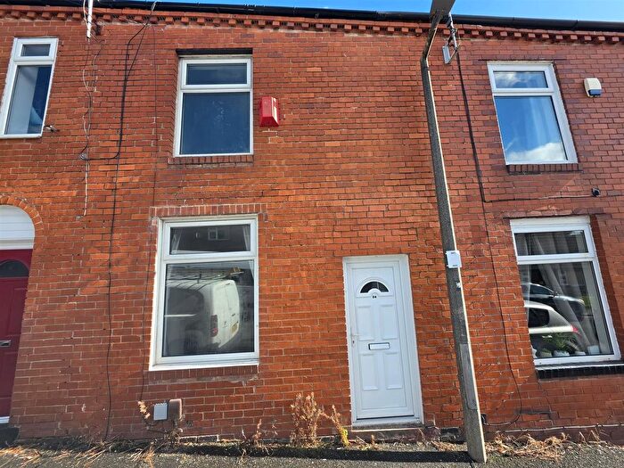 2 Bedroom Terraced House To Rent In Lever Street, Radcliffe, M26