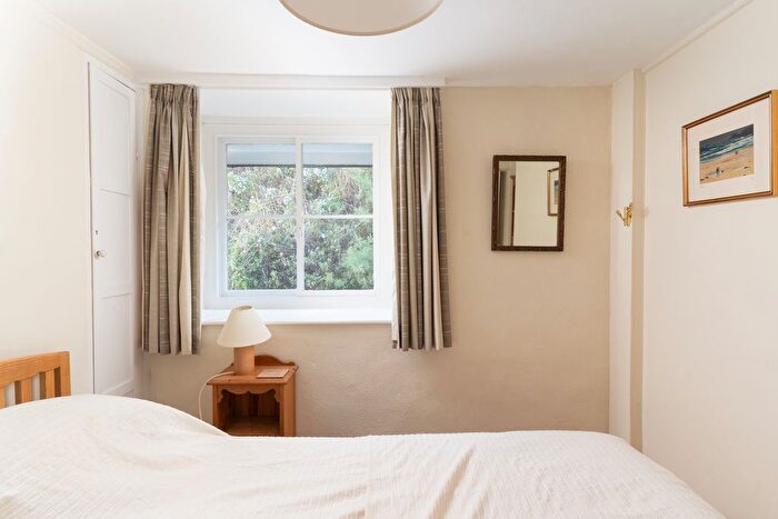 2 Bedroom End Of Terrace House For Sale In Sennen Cove, TR19