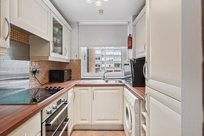 1 Bedroom Apartment For Sale In Lethington Avenue, Shawlands, Glasgow, G41