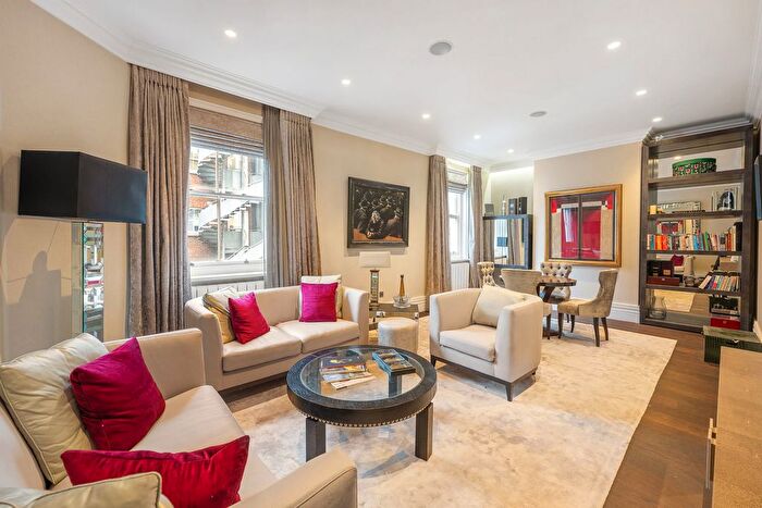 2 Bedroom Flat For Sale In Berkeley Street, Mayfair, W1J