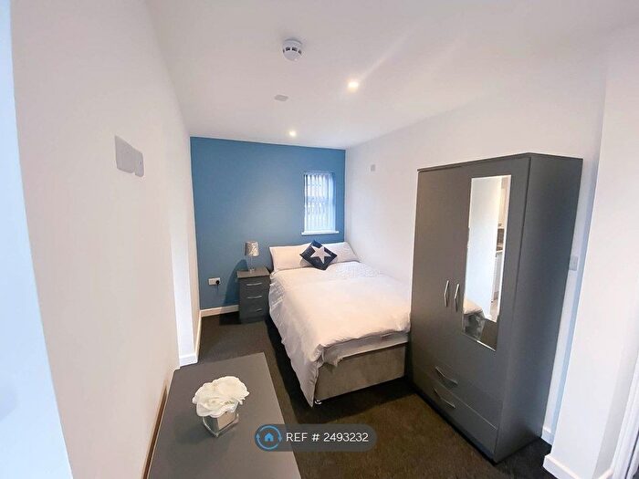 Studio To Rent In The Boulevard Tunstall, Stoke On Trent, ST6