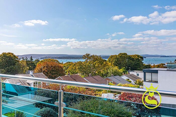 4 Bedroom Detached House For Sale In Brownsea View Avenue, Poole, BH14