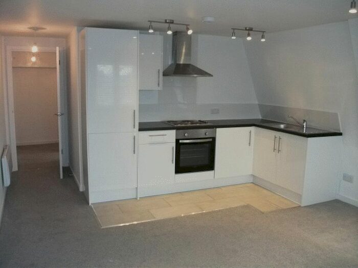 1 Bedroom Flat To Rent In Broadway, Didcot, OX11