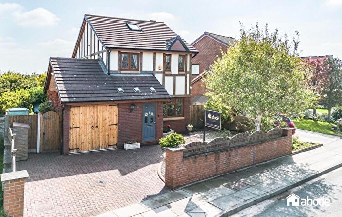 3 Bedroom Detached House For Sale In Thornbeck Avenue, Hightown, Liverpool, L38