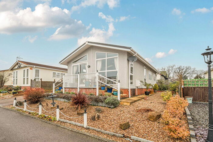 2 Bedroom Park Home For Sale In The Glade, Ranksborough Hall Park, Langham, Oakham, Rutland, LE15