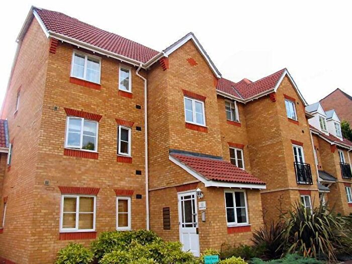 1 Bedroom Apartment To Rent In Woking, Surrey, GU22