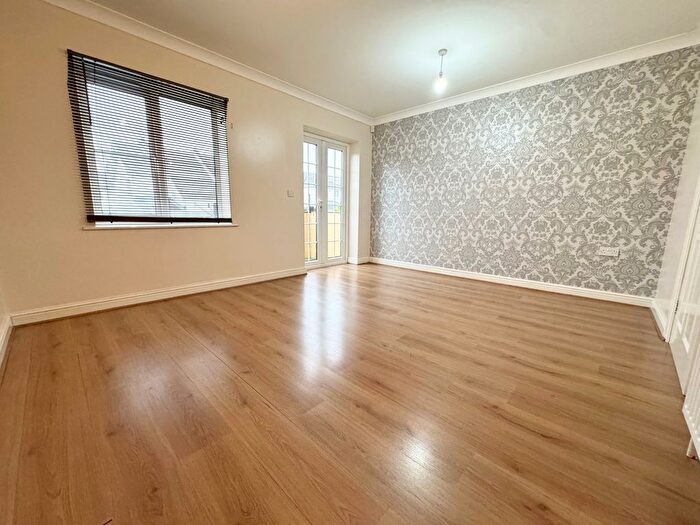 2 Bedroom Property To Rent In Spring Road, Boscombe, Bournemouth, BH1