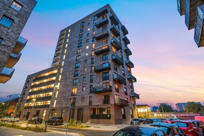 1 Bedroom Flat To Rent In Abbey Road, Barking, IG11