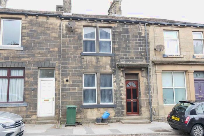 2 Bedroom Terraced House To Rent In Cross Roads, Keighley BD22