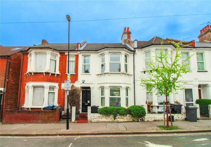 3 Bedroom Terraced House To Rent In Addiscombe Court Road, Croydon, CR0