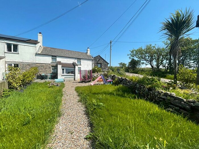 2 Bedroom Property To Rent In Penzance, TR20
