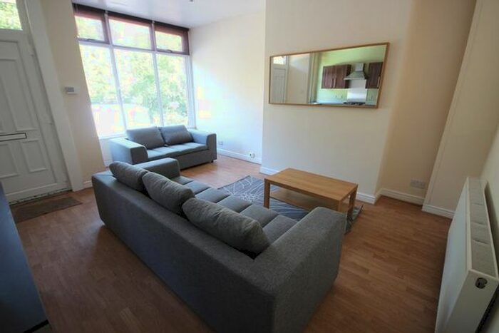 3 Bedroom Terraced House To Rent In Stanmore Avenue, Burley, Leeds, West Yorkshire, LS4