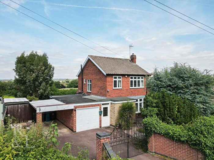 3 Bedroom Detached House For Sale In Cotgrave Lane, Tollerton, Nottingham, NG12