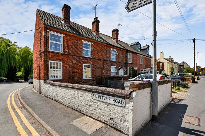 3 Bedroom End Of Terrace House To Rent In West Street, Bourne, PE10