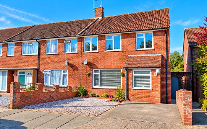 3 Bedroom End Of Terrace House For Sale In Hampshire Road, Canterbury, CT1
