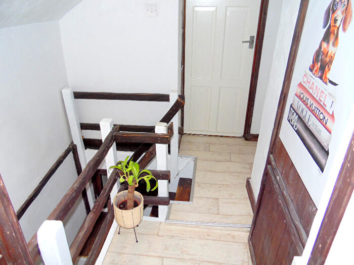 2 Bedroom Detached House For Sale In Daniels Gate, Long Sutton, PE12