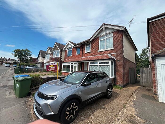 5 Bedroom End Of Terrace House To Rent In Langhorn Road, Highfield, SO16