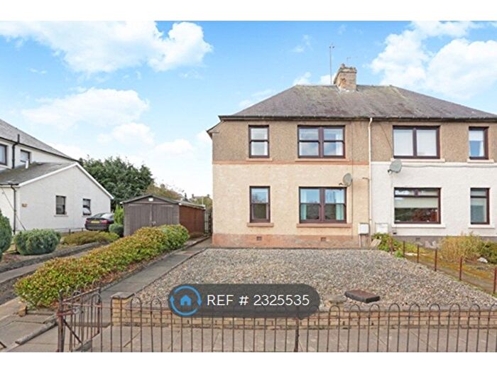 4 Bedroom Semi-Detached House To Rent In Birkenside, Midlothian, EH23