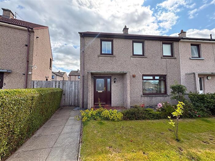 3 Bedroom End Of Terrace House For Sale In Fraser Avenue, Elgin, IV30