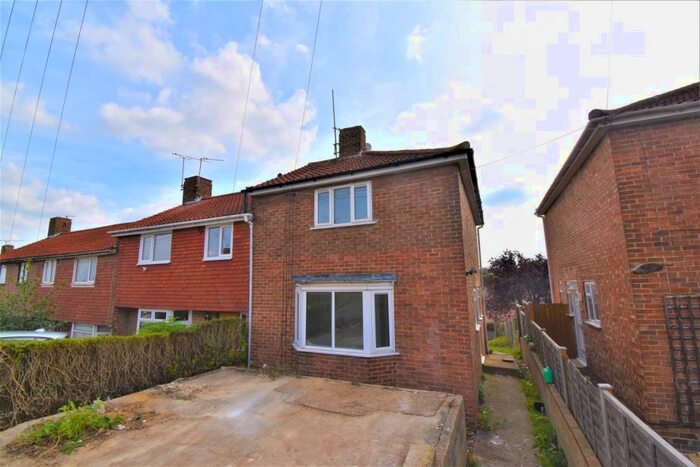 3 Bedroom End Of Terrace House To Rent In Copperfield Road Rochester, ME1