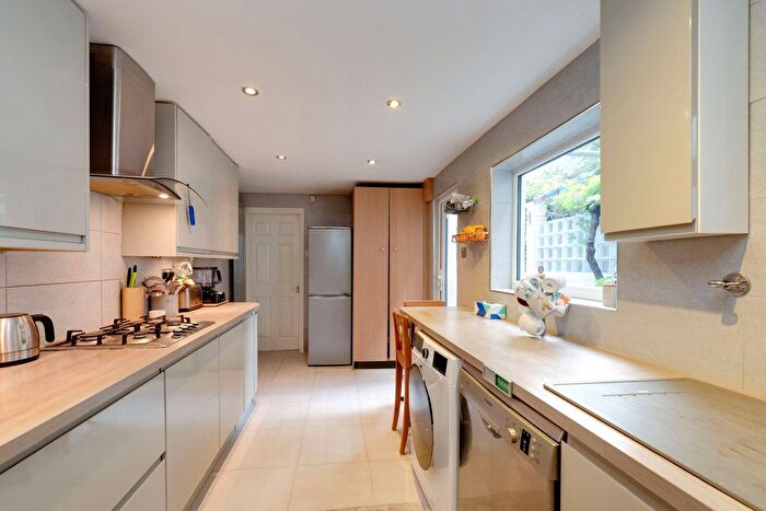 4 Bedroom Terraced House For Sale In Quadrant Grove, Chalk Farm, London, NW5