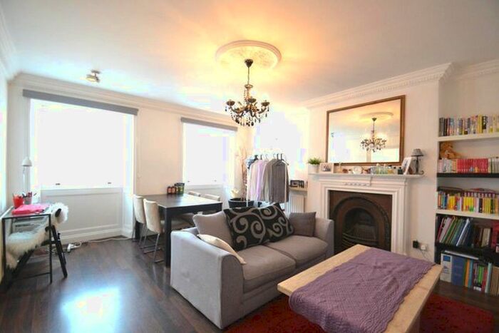 2 Bedroom Flat To Rent In York Street, Marylebone, W1U