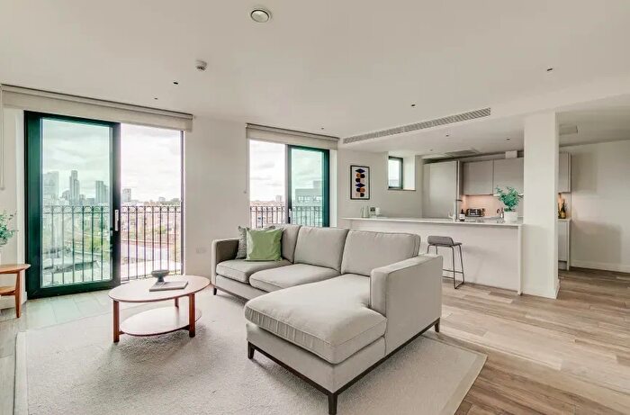 1 Bedroom Flat For Sale In Middlewood Street, Manchester, M1