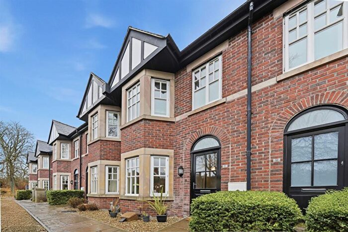 3 Bedroom Terraced House For Sale In Victoria Road, Macclesfield, SK10