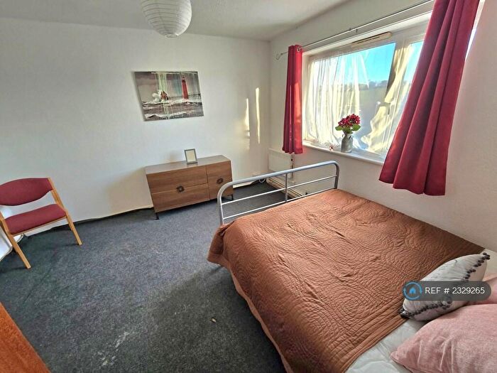 2 Bedroom Flat To Rent In Avon Way, Colchester, CO4