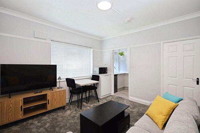 1 Bedroom Property To Rent In Terrace Road, Bournemouth, BH2