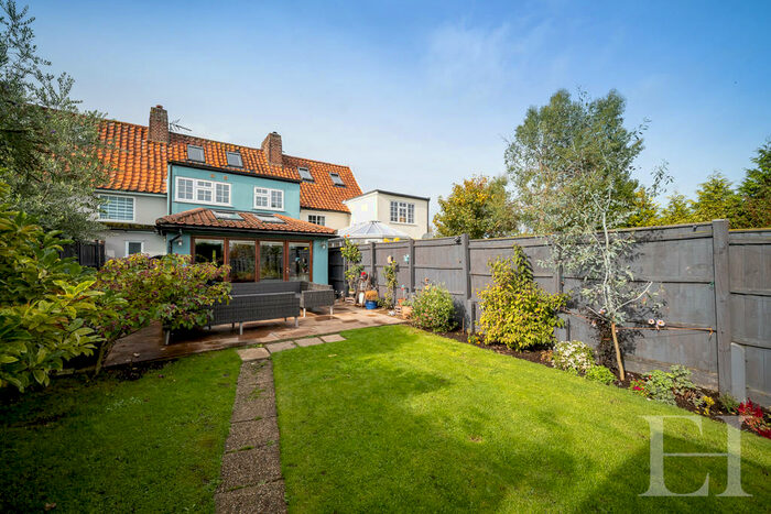 2 Bedroom Terraced House For Sale In Bredfield, Woodbridge, IP13